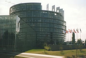 strassbg_5.jpg (16477 Byte)