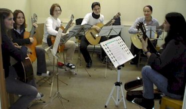 gitarre_stift1_99_00.jpg (18658 Byte)